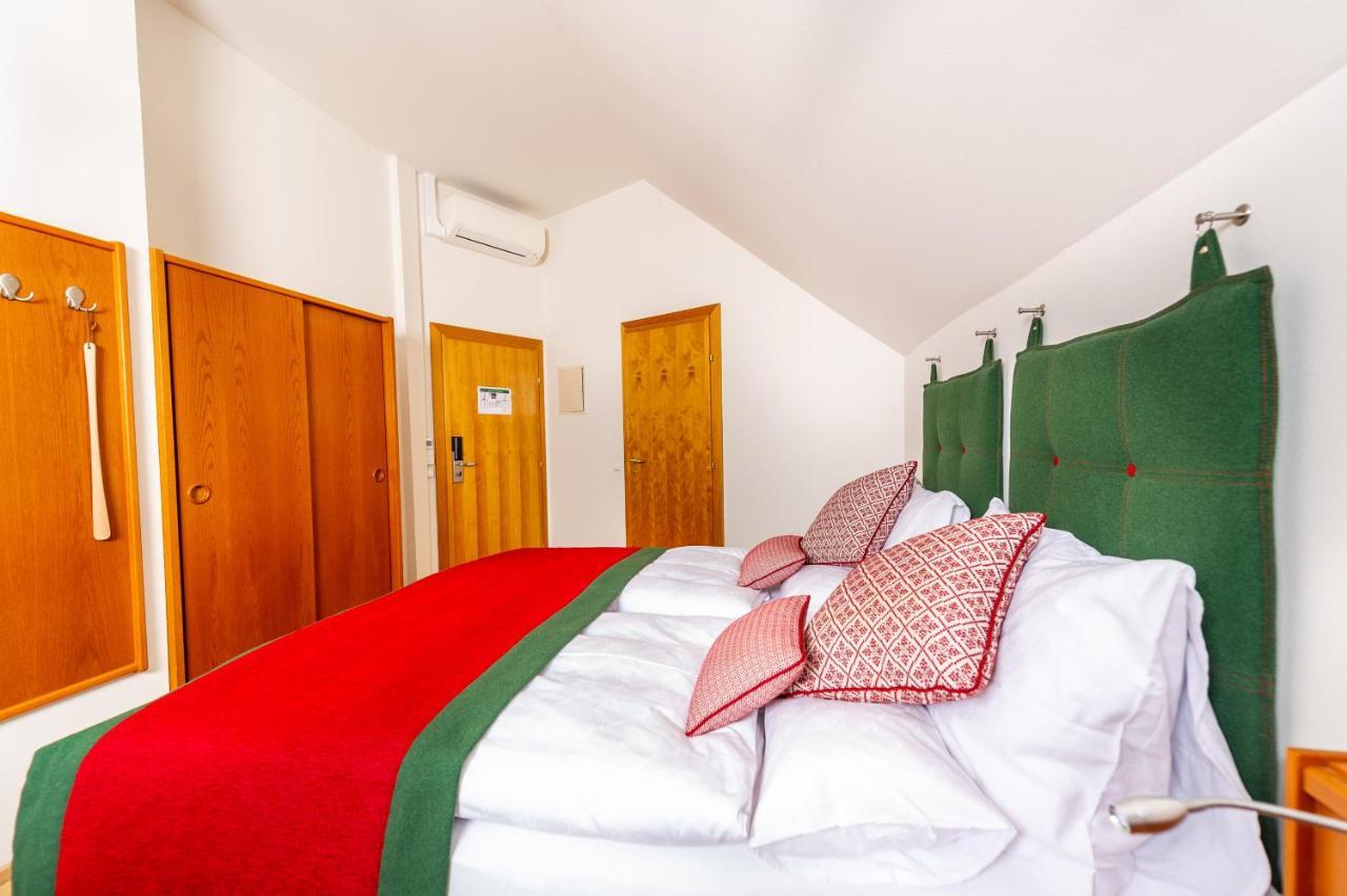 Genuss-Pension Herti Übelbach エクステリア 写真